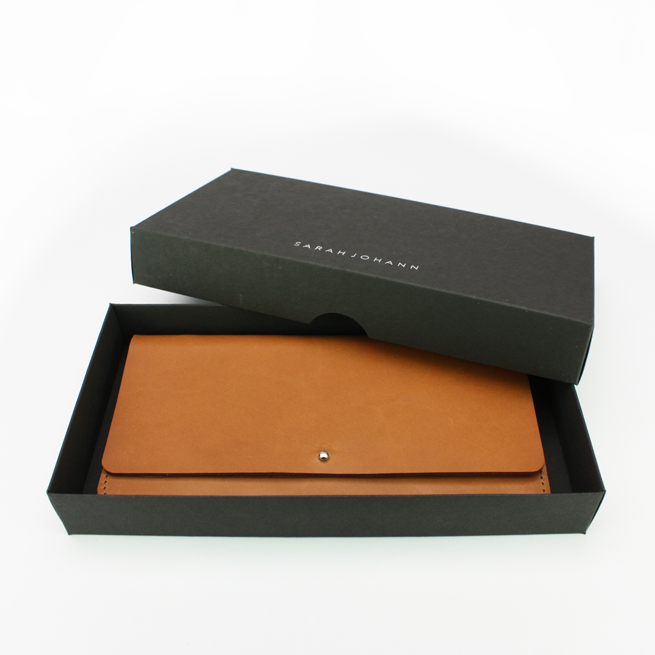 VIK wallet | cognac