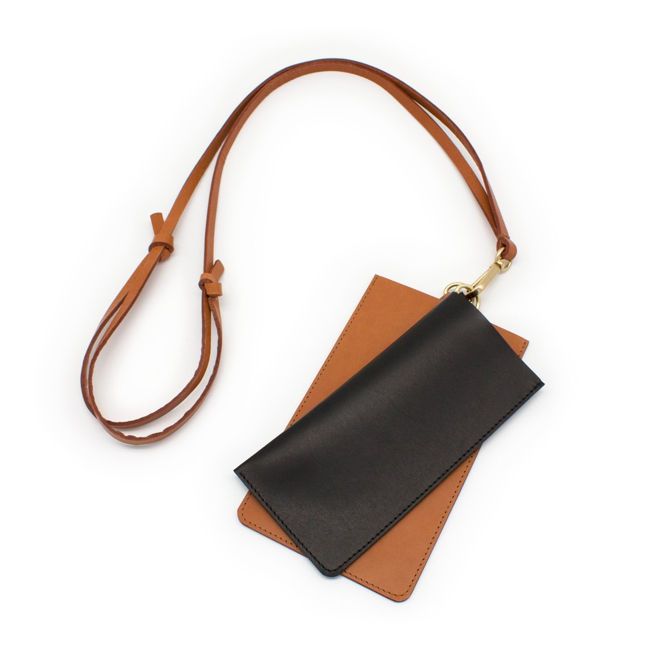 SarahJohann_TUVcross_cognac_LYKplus_black_NARplus_cognac_1.png