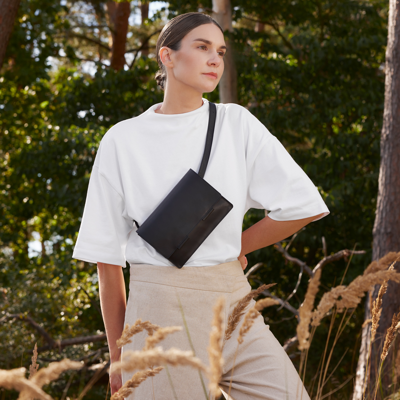 TVINDE belt bag | black